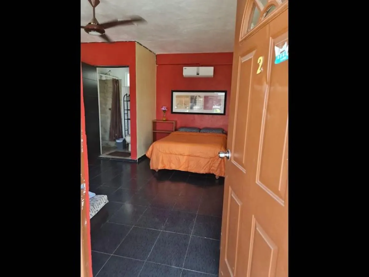 Independent Apartment Wifi A C, Stove, Refrigerator, Tv Merida